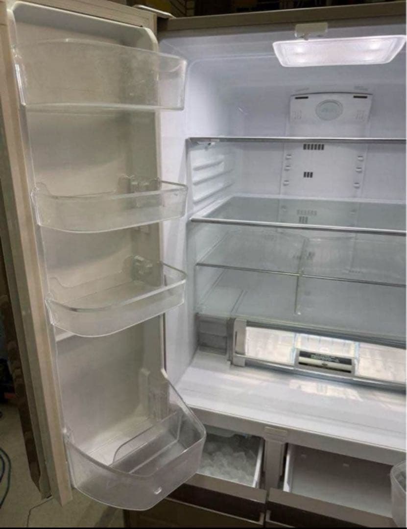 2015年式 565L HITACHI 冷蔵庫 R-G5700F(XN)