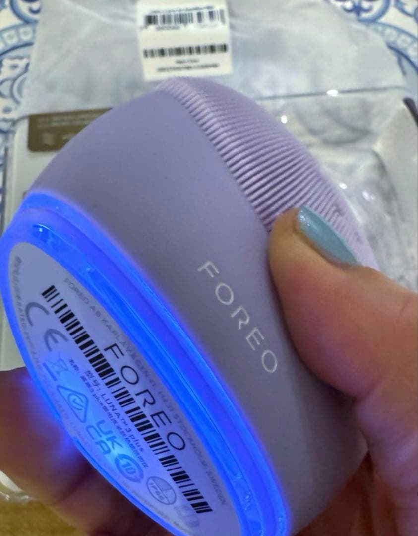 FOREO LUNA3plusフォレオ★温感機能付クレンジング洗顔