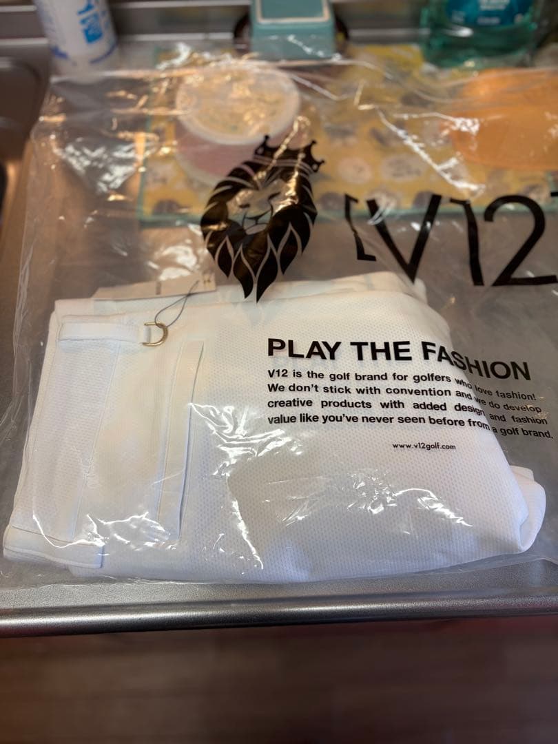 【新品タグ付V12 ゴルフ GAME PANTS ダンボールニット ホワイト L