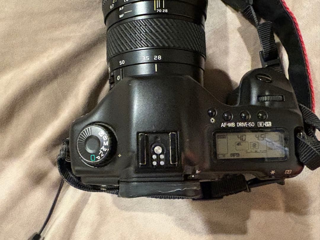 Canon EOS 5D デジタル一眼レフ　F2.8レンズ付き