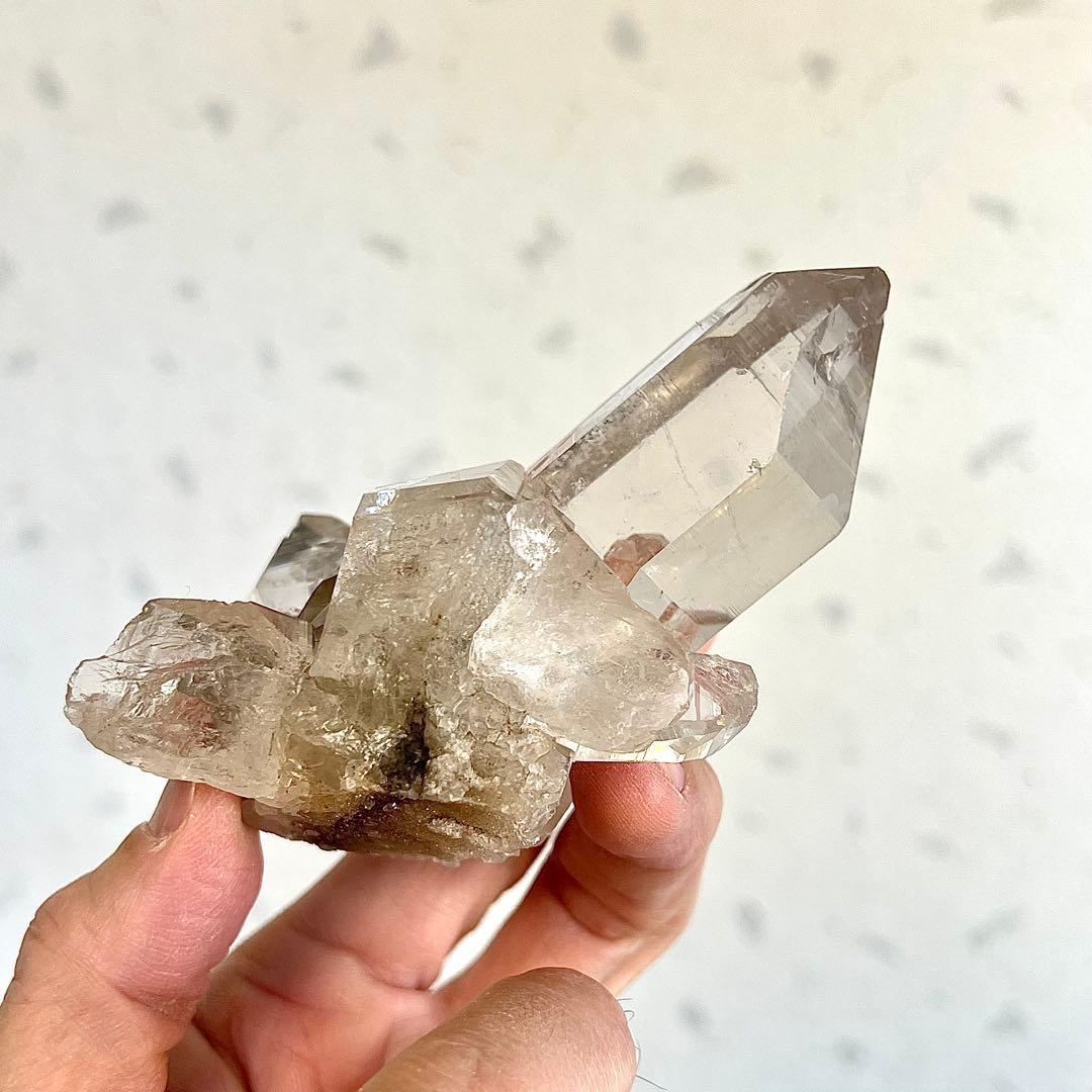 最高級　聖地ヒマラヤ マニハール産　高波動 天然水晶ポイント 高透明