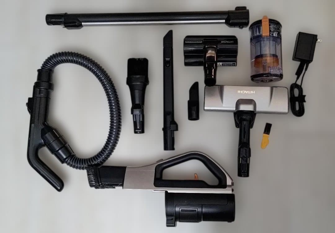 【中古】日立製 PV-BH900K コードレススティック掃除機