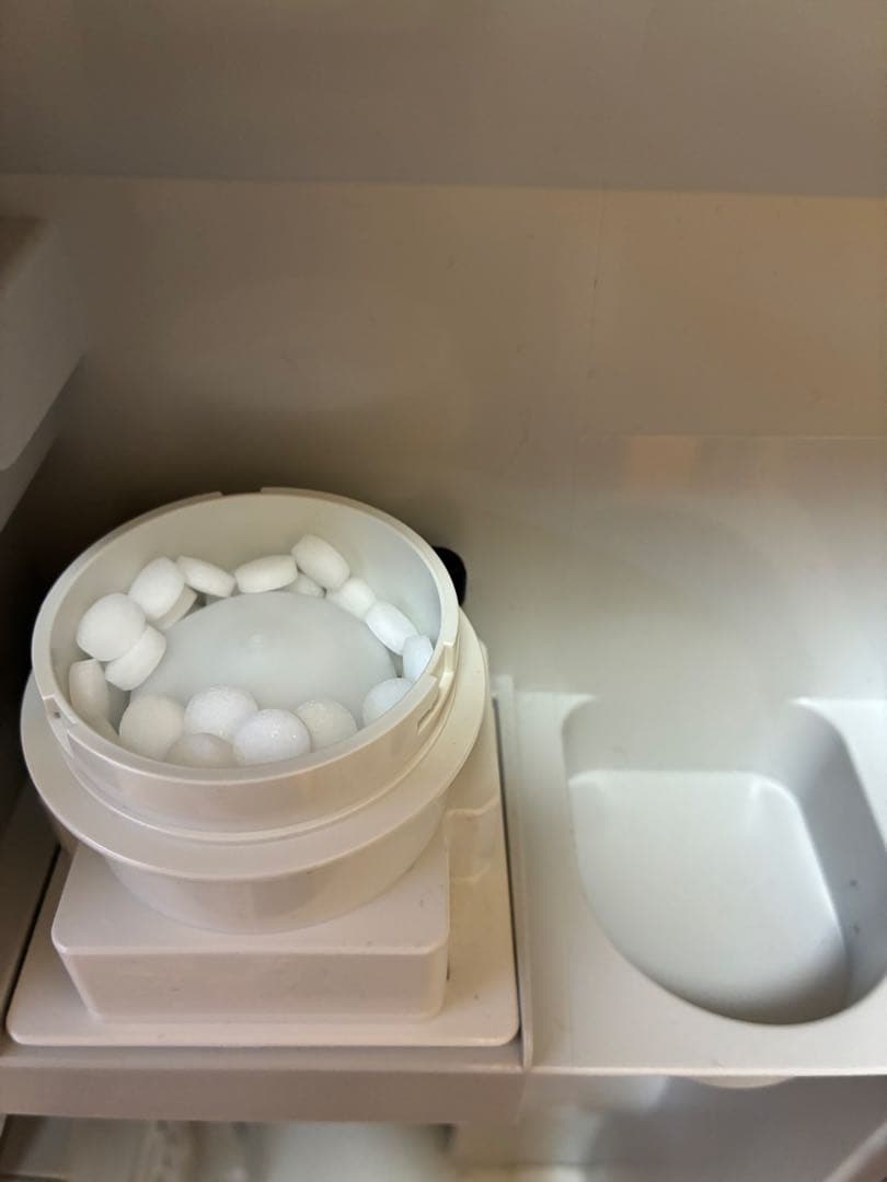 ジアイーノ 次亜塩素酸空間清浄機 ホワイト F-MVB23-WZ 12畳相当