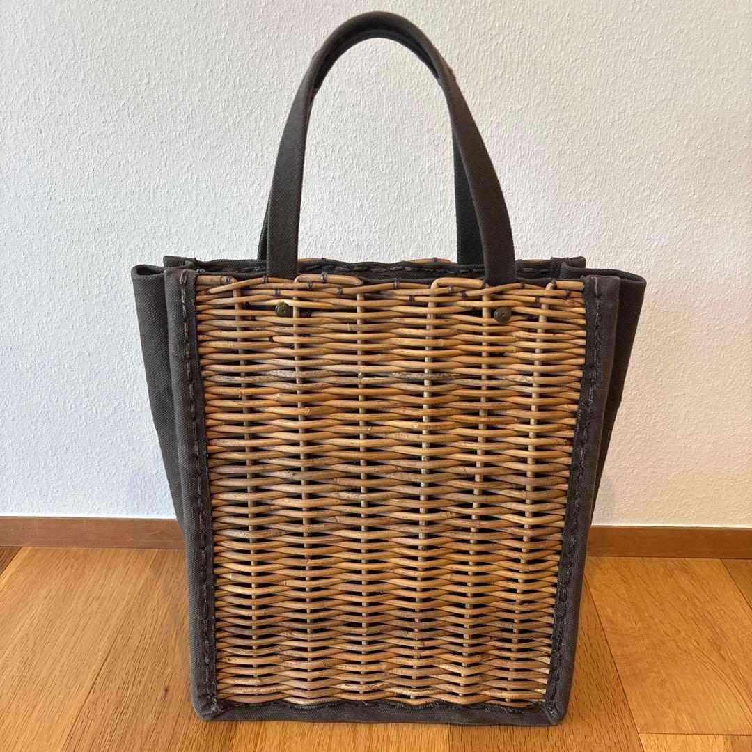 【限定値下げ⭐︎】エバゴス　かご袋　カーキ　ebagosトートバッグ　恐竜シリーズ