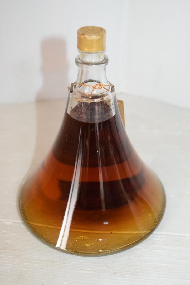 サントリー響　トランペットボトル　未開封　500ｍｌ ※現状品