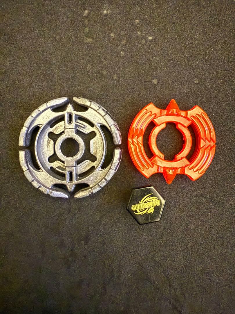 メタルファイトベイブレード　アースアクイラ　WBBA 優勝景品　ガンメタVer.