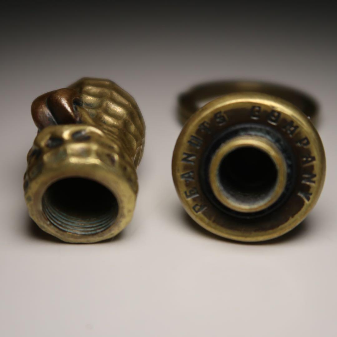 r*i様 Peanuts & Co ヤチマタ ベロ キーホルダー