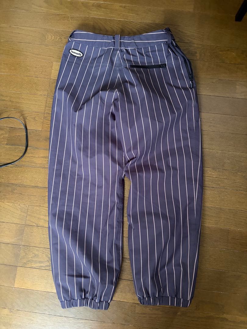 ［送料無料］Nomadik スノーボードウェア ワイド　ストライプ