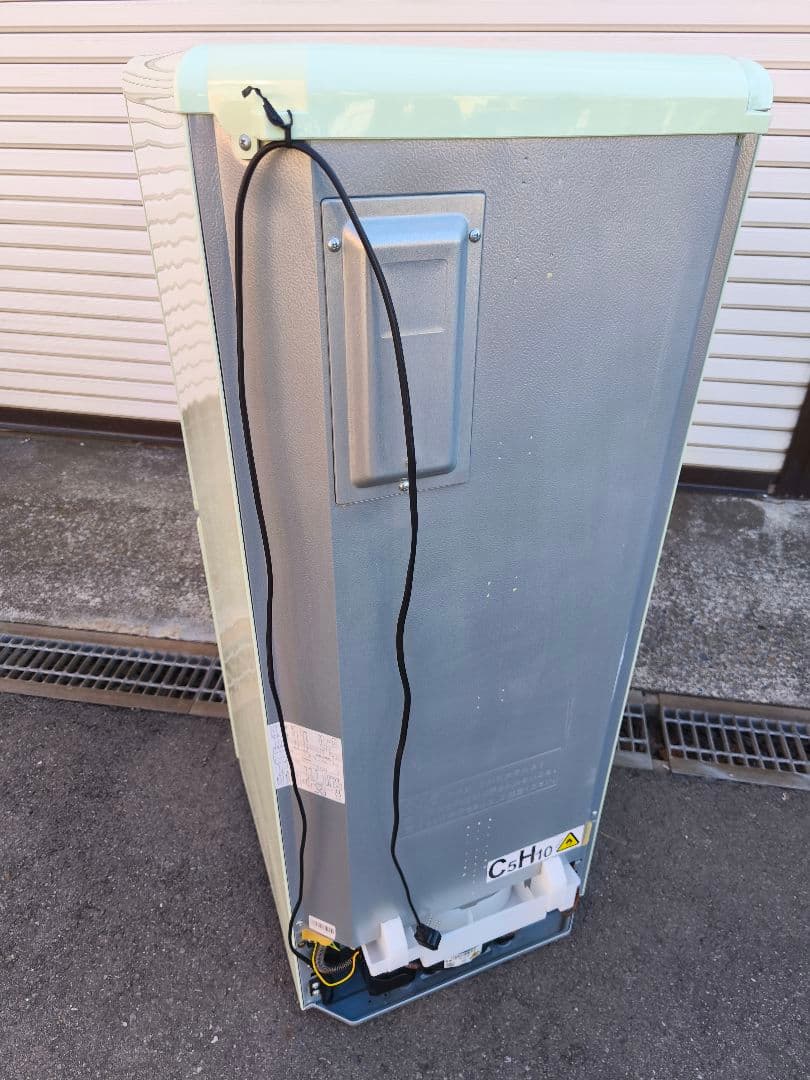 関東限 廃盤色 条件で無料配 18年 eanple エディオン 冷蔵庫 レトロ