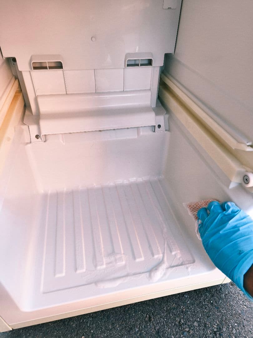 関東限 廃盤色 条件で無料配 18年 eanple エディオン 冷蔵庫 レトロ