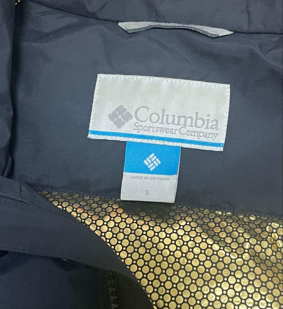 ぴ*の様 Columbia コーブトゥーストリームダウンジャケット