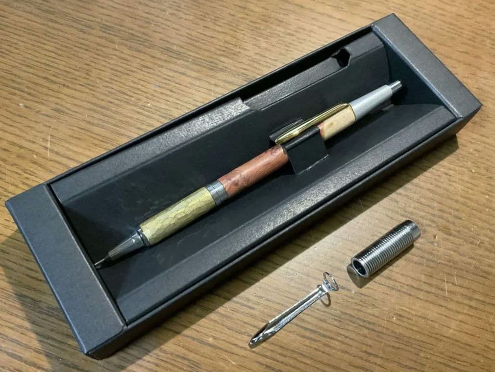 Steef&Co. ST Draft 紅豆杉瘤×鎚目模様真鍮グリップカスタム