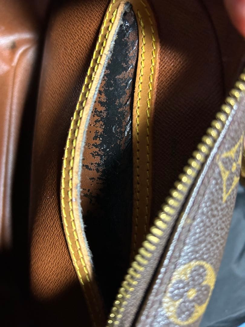 ルイヴィトン モノグラム ショルダーバッグ ブロワ　廃盤品