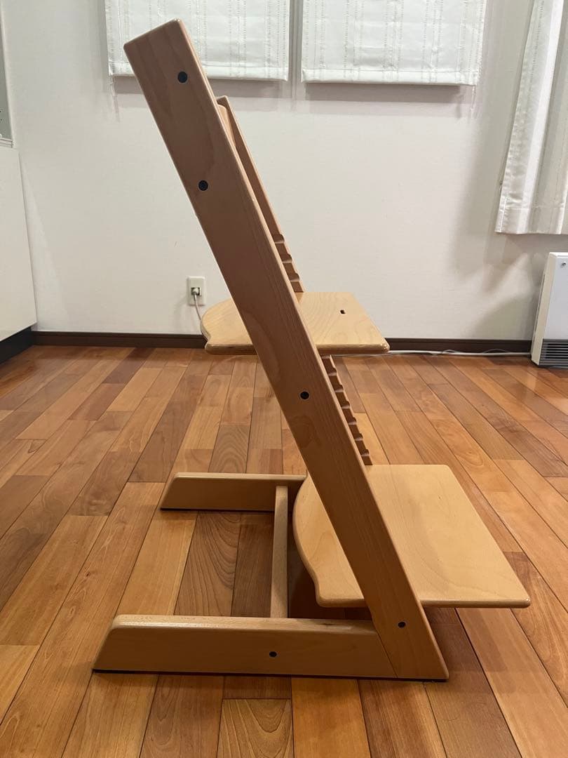 ストッケ　トリップトラップ　STOKKE trip trap