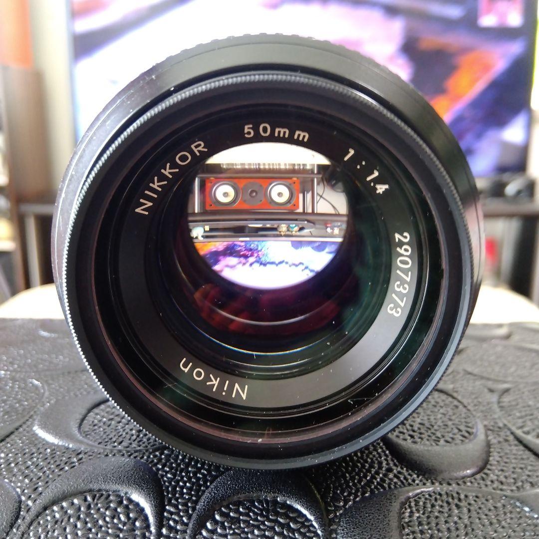 綺麗なブラックのニコンFフォトミックFTNです