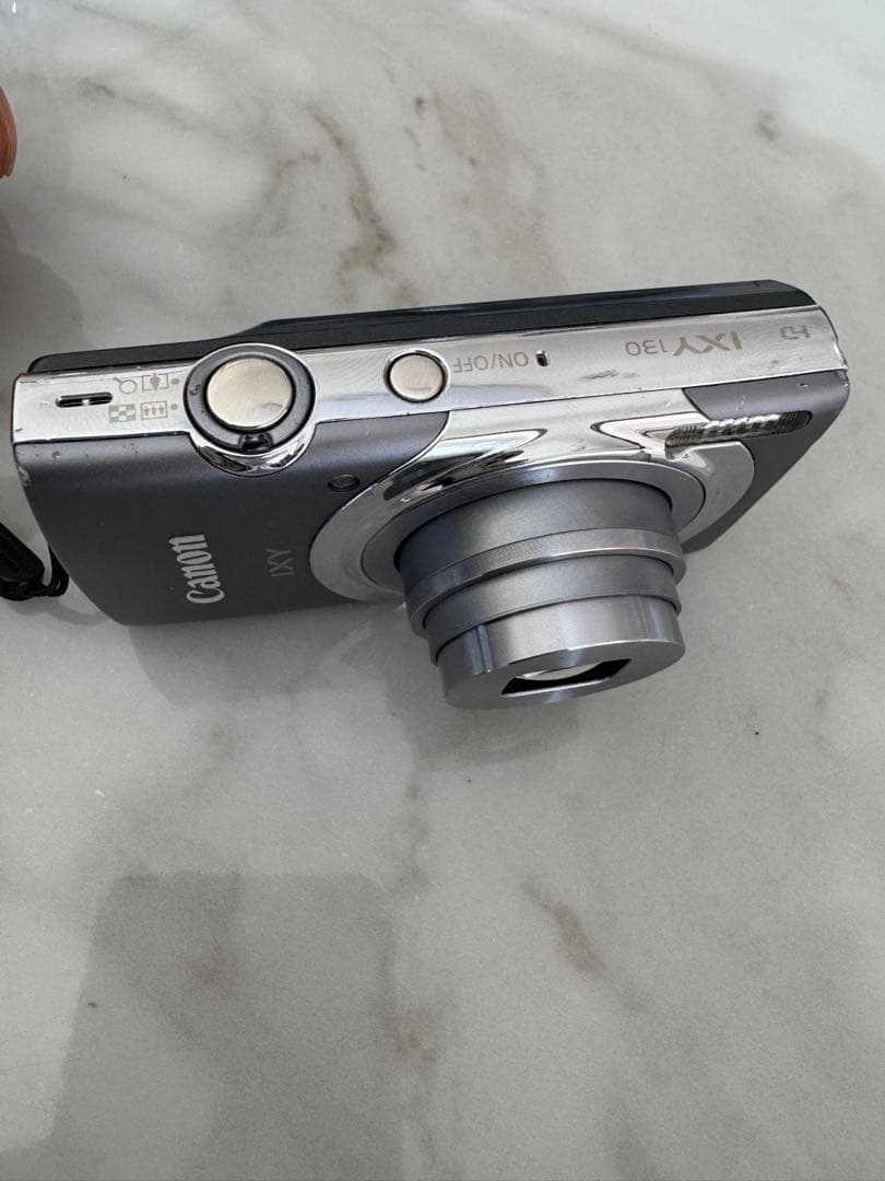 Canon IXY 130コンパクトデジタルカメラ シルバー