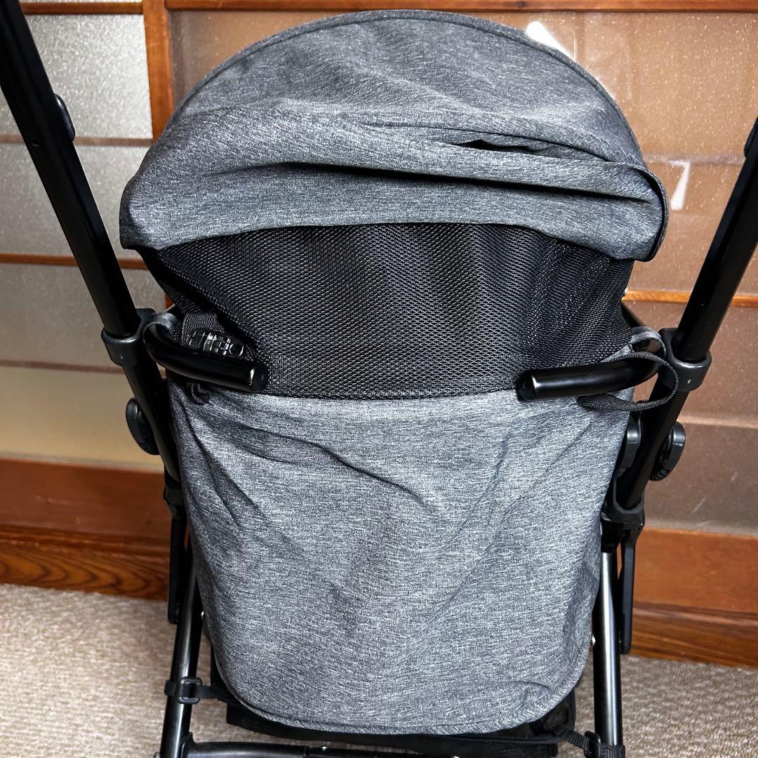 美品 コムペットペットカート　ミリミリライトアルファ　ブラック