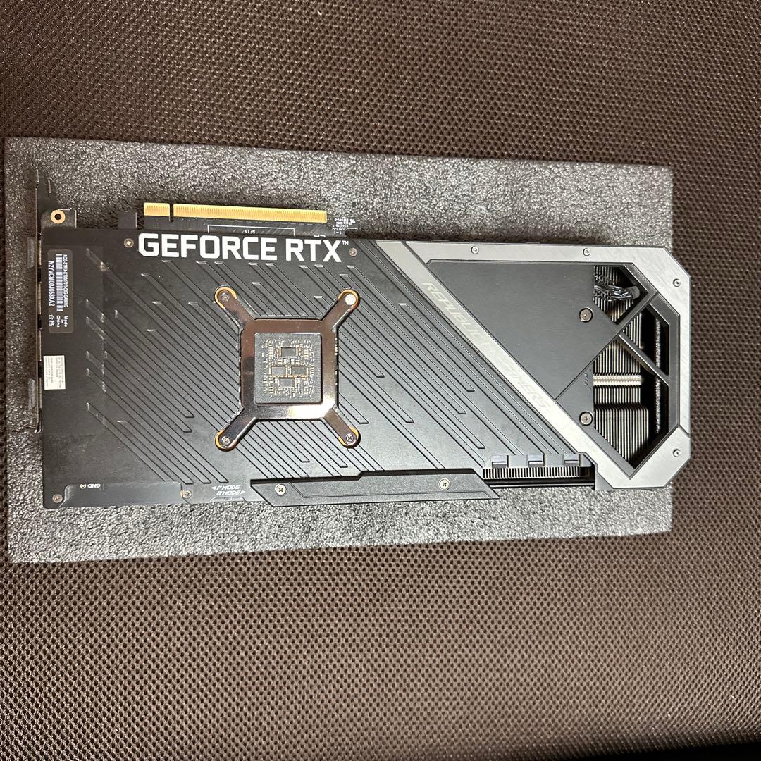 グラフィックボード・グラボ・ビデオカード ASUS ROG STRIX GeForce RTX 3070 Ti