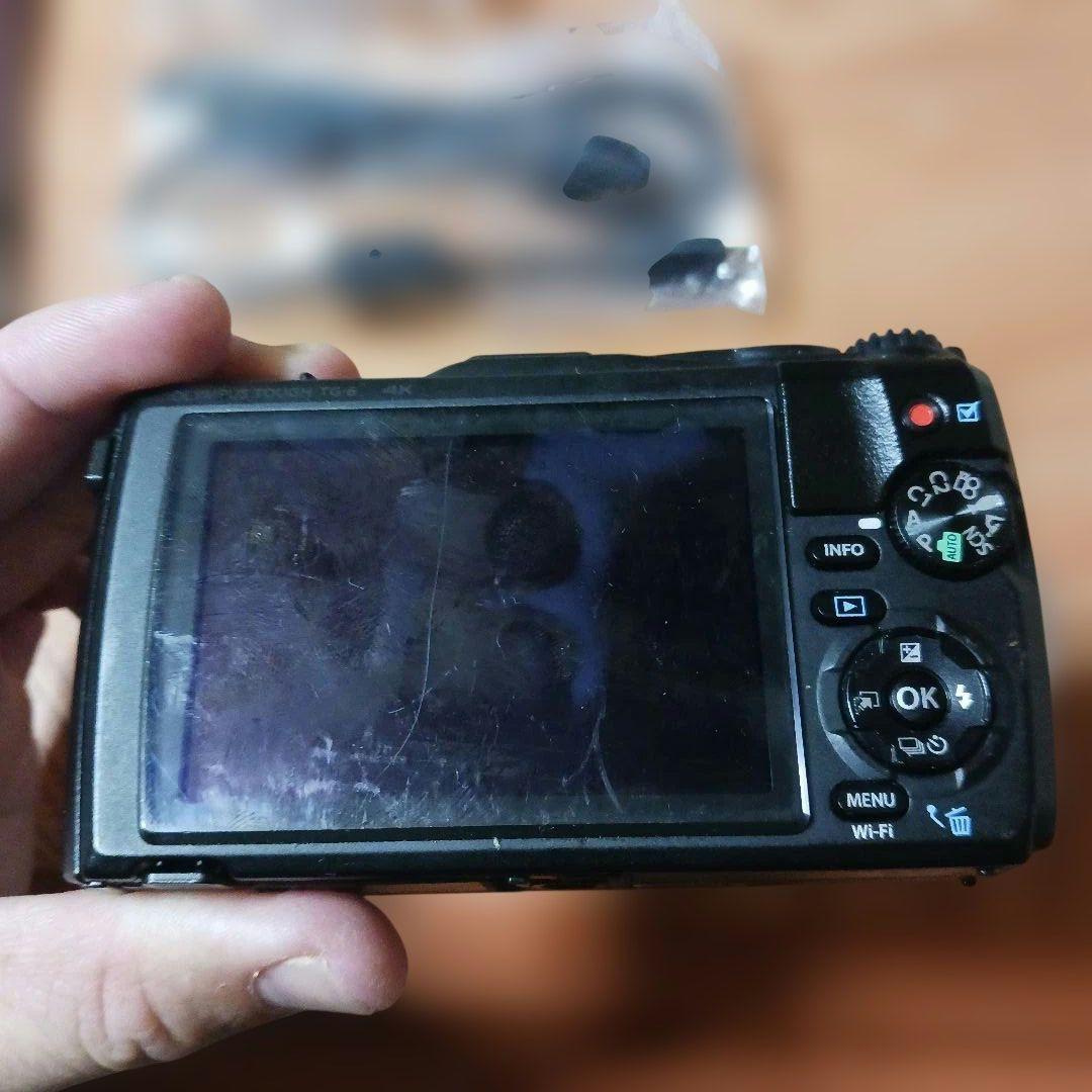 オリンパス TG-6 コンパクトデジカメ 通電確認済み