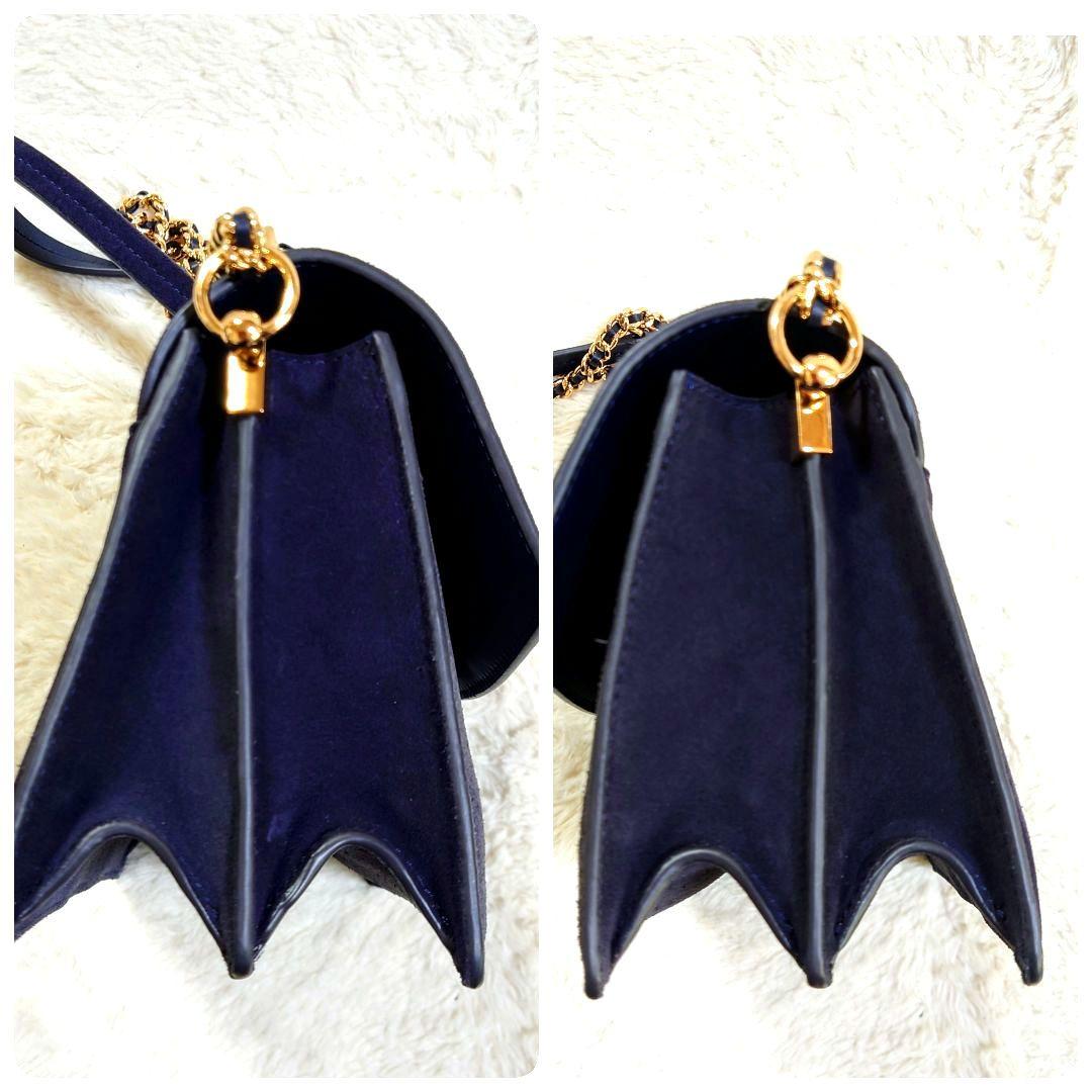 に*む様 トリーバーチ チェーンショルダーバッグ パーカー 刺繍 花柄 ネイビー