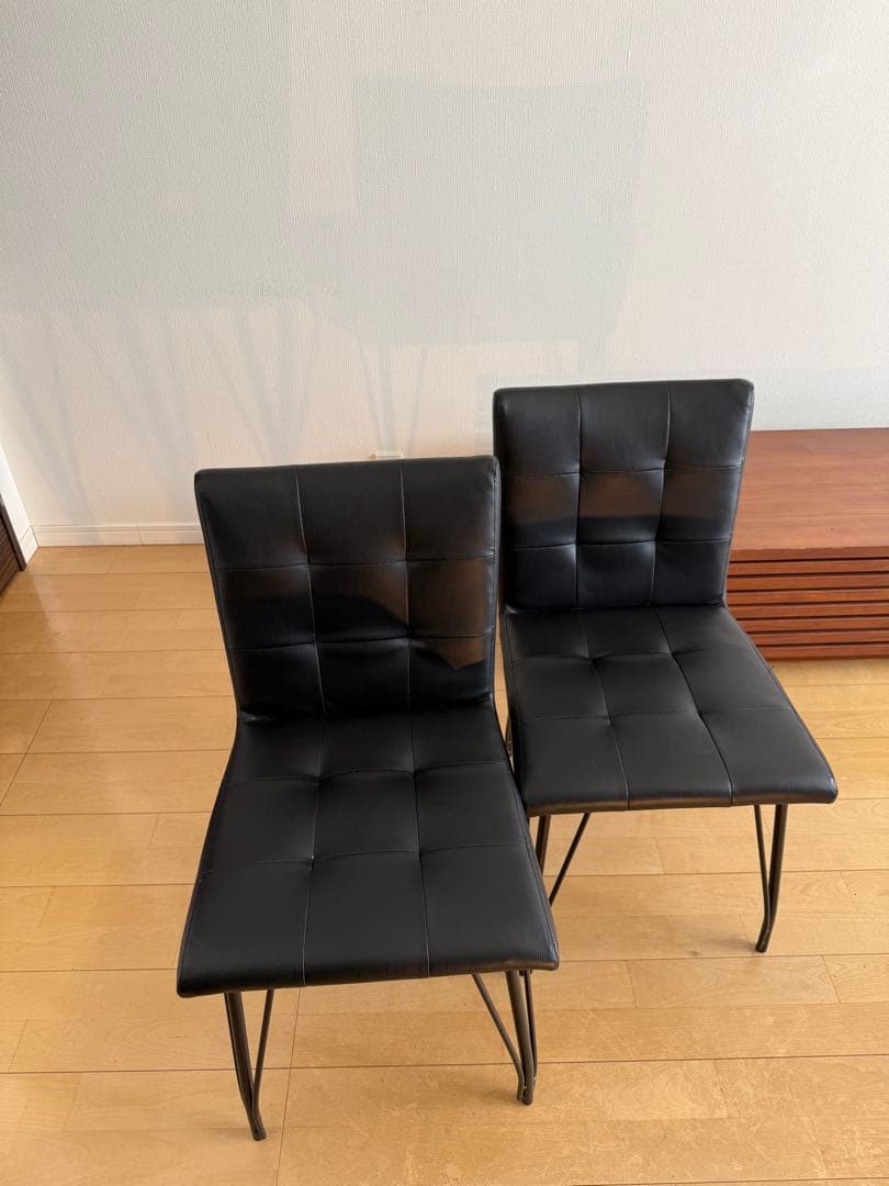 は*い様 [美品] 黒いダイニングチェア 2脚セット