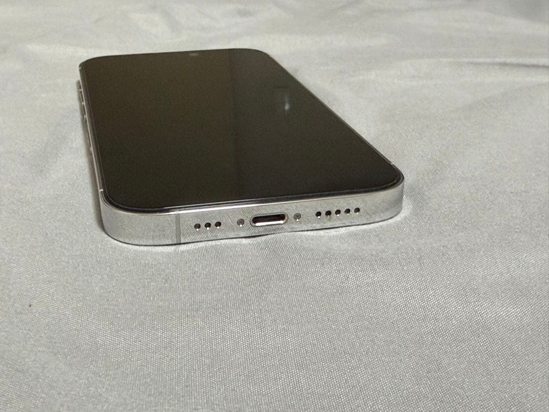 Apple iPhone 14 pro 256GB シルバー 本体