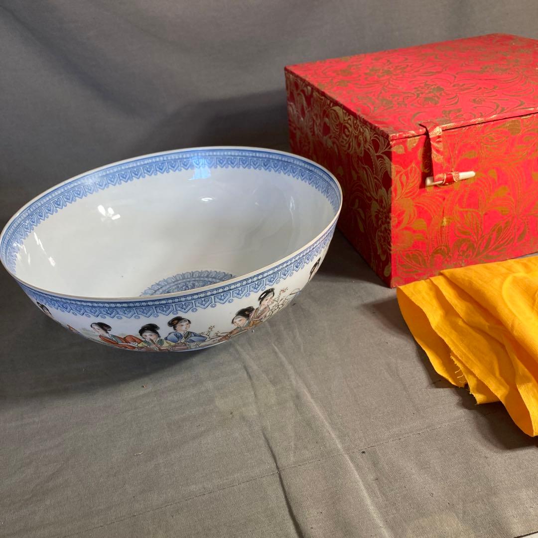 【景徳鎮製】景徳鎮の伝統　中国の名窯　乾隆年製　錦宮廷女官図　極薄胎　大鉢