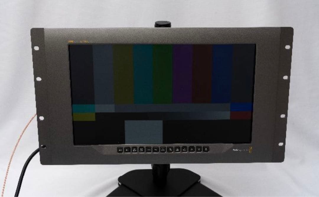 SmartView4Kモニター　ブラックマジックデザイン　スマートビュー4K