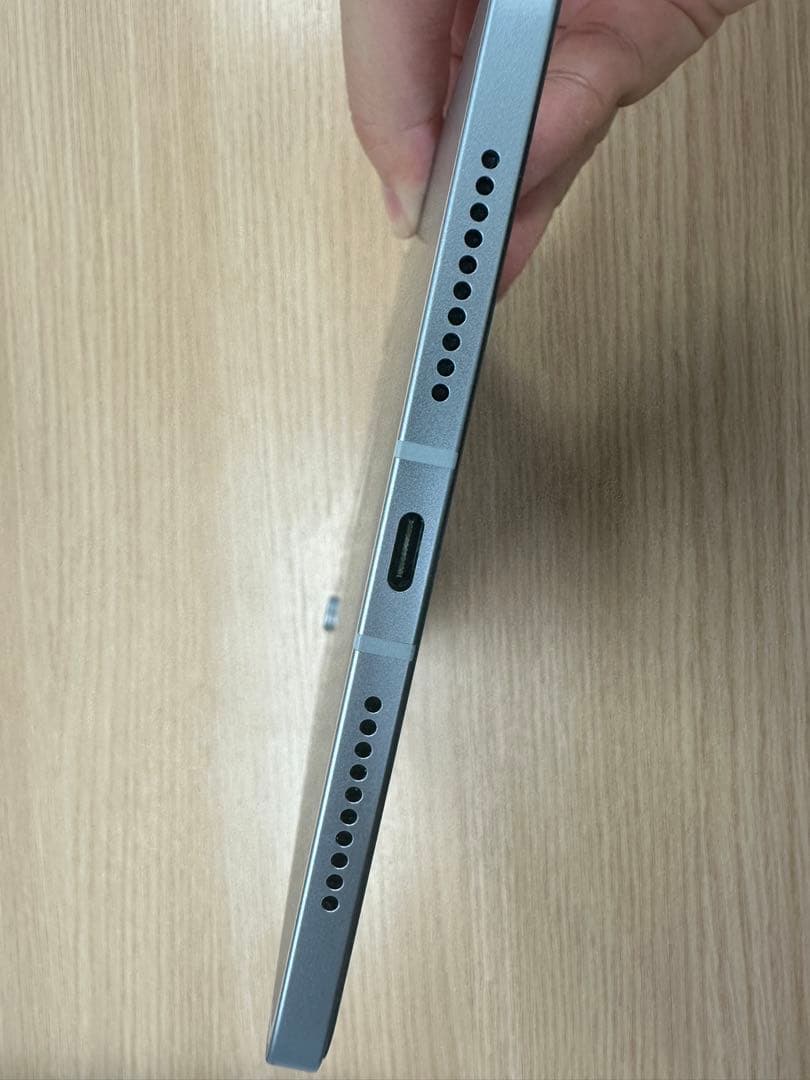 iPadmini a17pro 第7世代 WiFi+Cellular ブルー