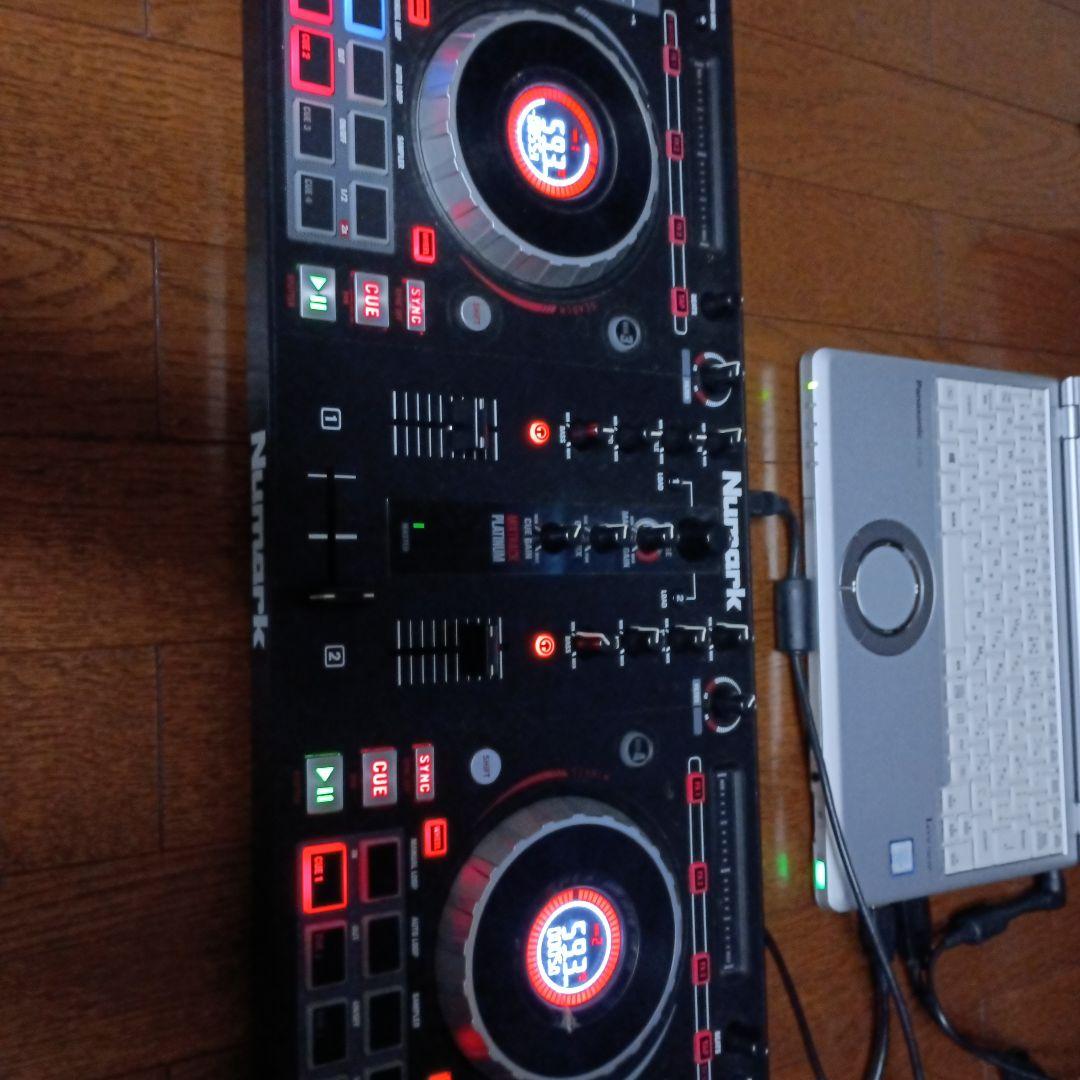 Numark Platinum DJコントローラー