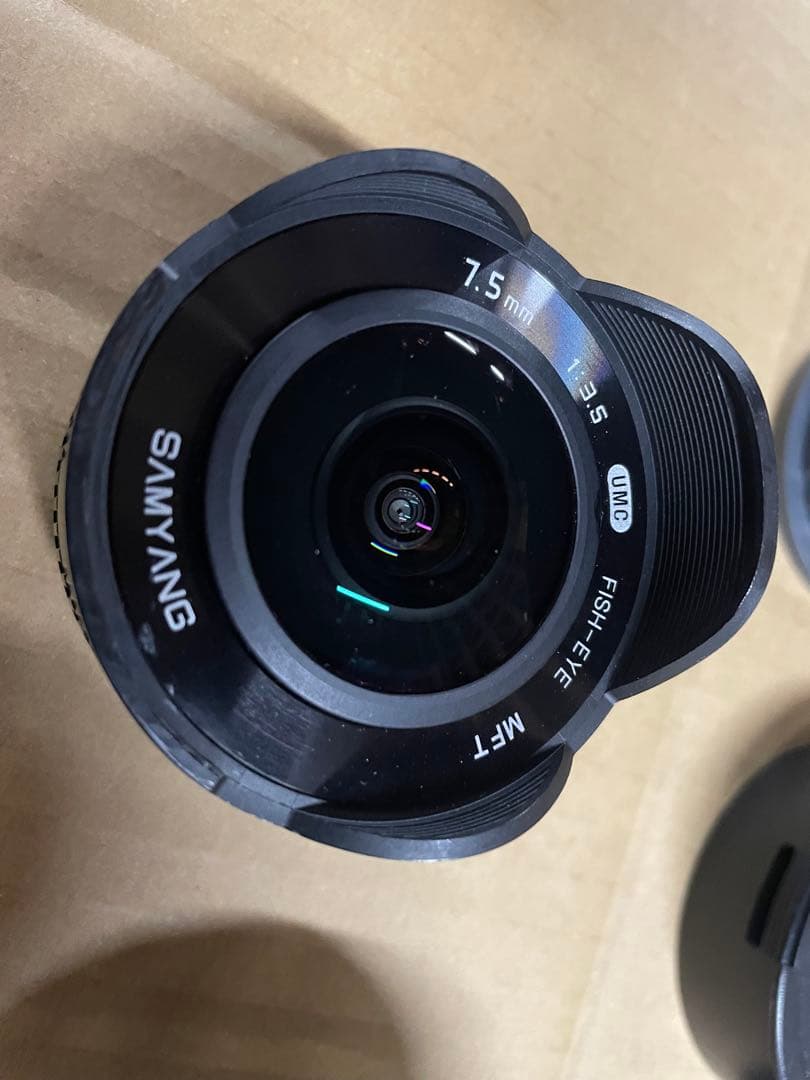 OLYMPUS OM-D E-M10 markⅡ 本体とレンズ3本　他