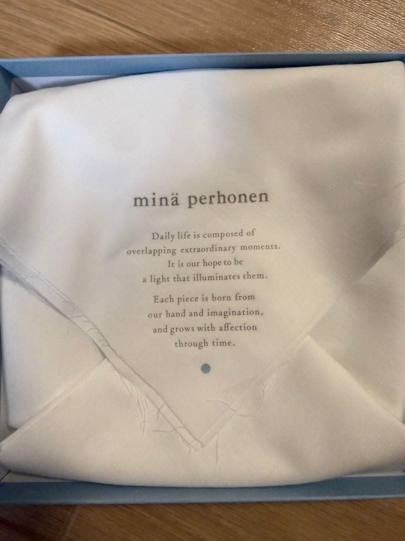 minä perhonen ノベルティ プレート 皿 enkeli 蝶