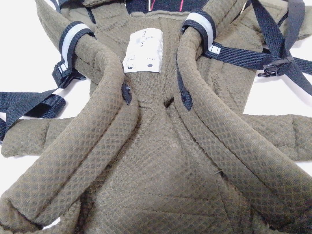 エルゴベビー オムニブリーズ オリーブグリーン 抱っこひも メッシュ エア 正規