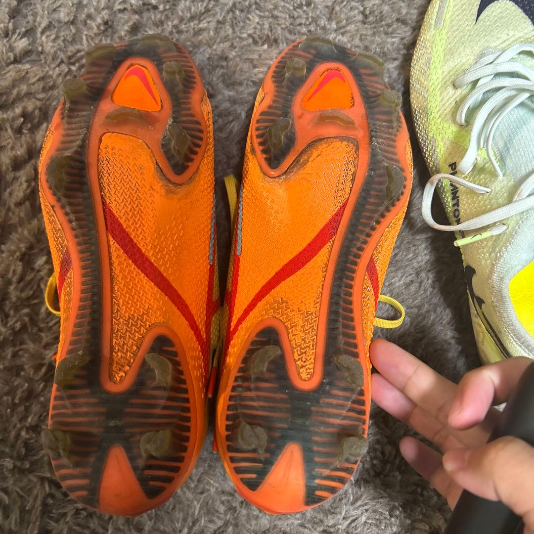 Nike Phantom スパイクシューズ 2色セット