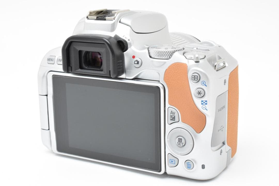 希少シルバー! おしゃれ⭐Canon Kiss X9 ⭐元箱付き