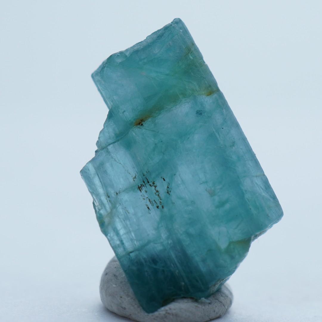 グランディディエライト　結晶　原石　マダガスカル産