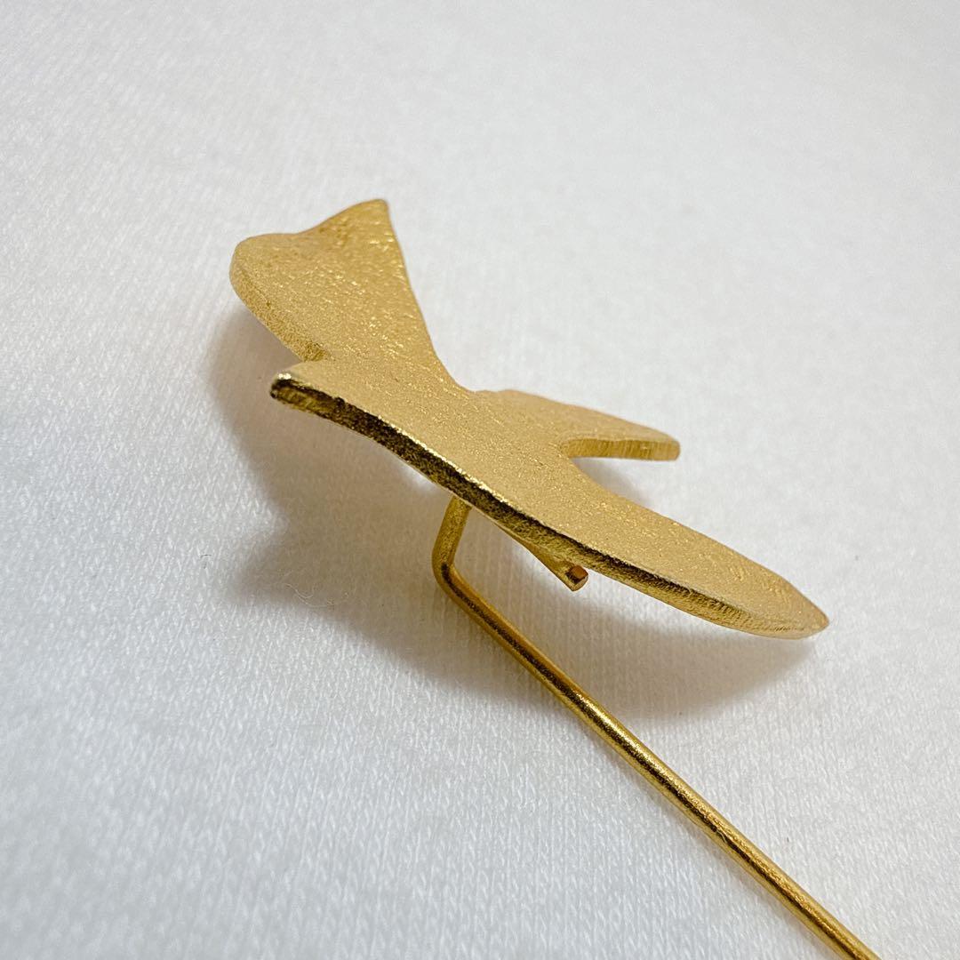 Cécile et Jeanne セシルジャンヌ ゴールドカラー ピンブローチ