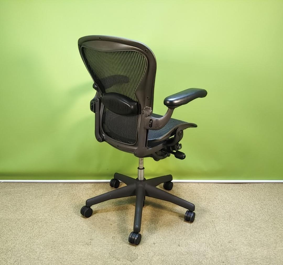 ap　ハーマンミラー　アーロンチェア　中古品　Bサイズ　フル装備　ダイヤル可動肘