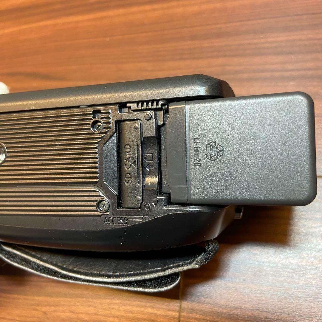Panasonic HC-V720M ほぼ新品 ビデオカメラ 3392