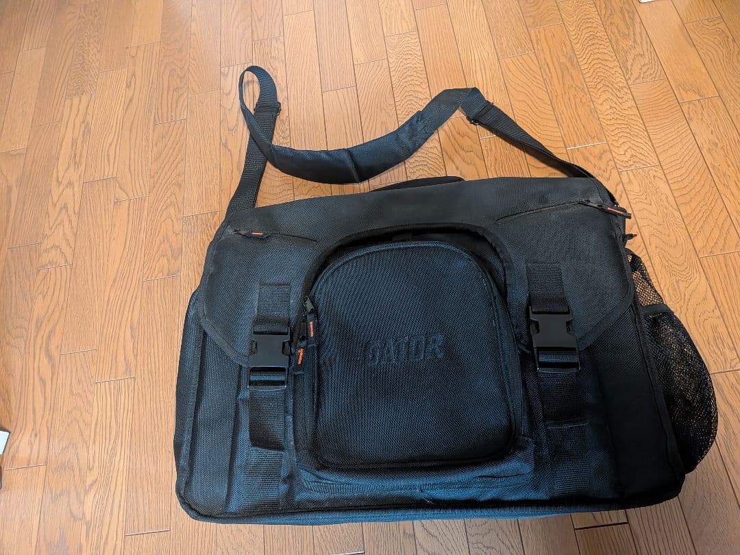 Numark Mixtrack Pro II　（キャリングバッグ付き）