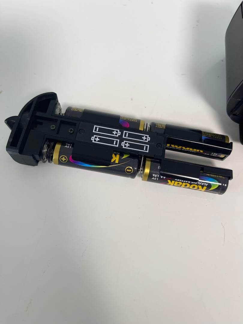 Canon T90 一眼レフカメラ + Tokina 17mmレンズ