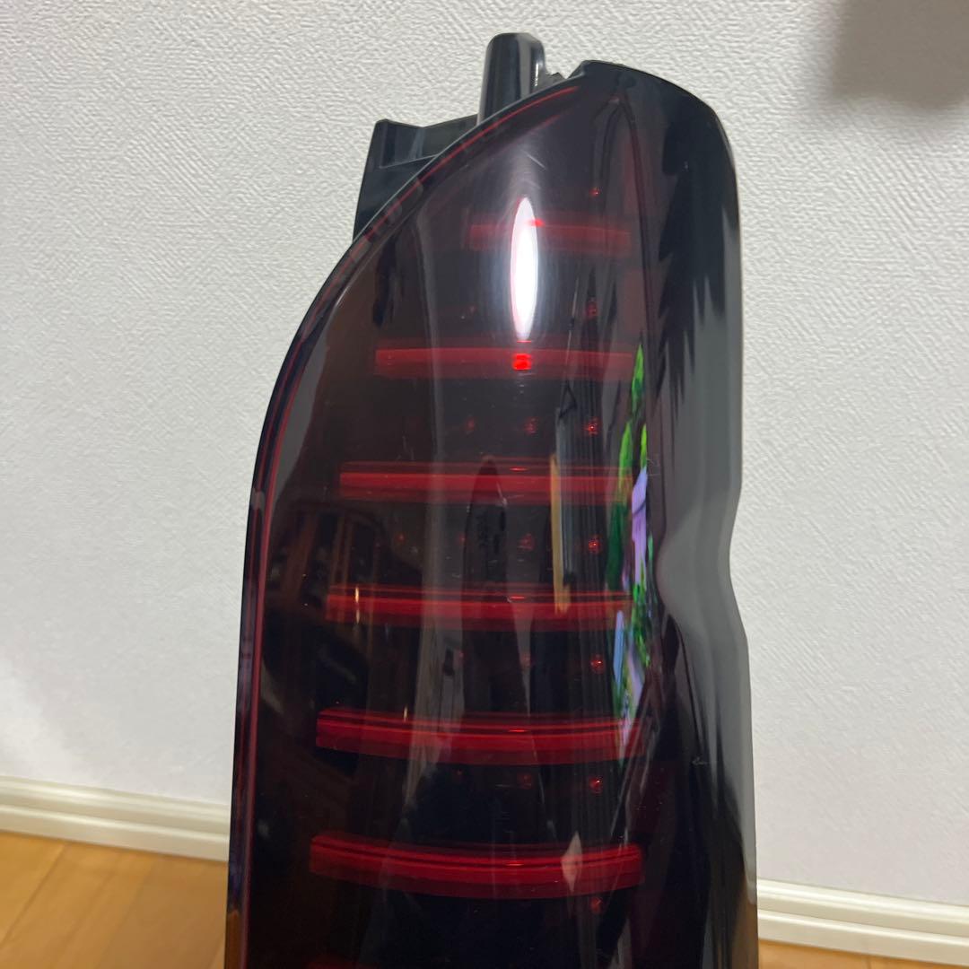 VALENTIヴァレンティ　MTSエムテクノ200系　ハイエーステールランプ