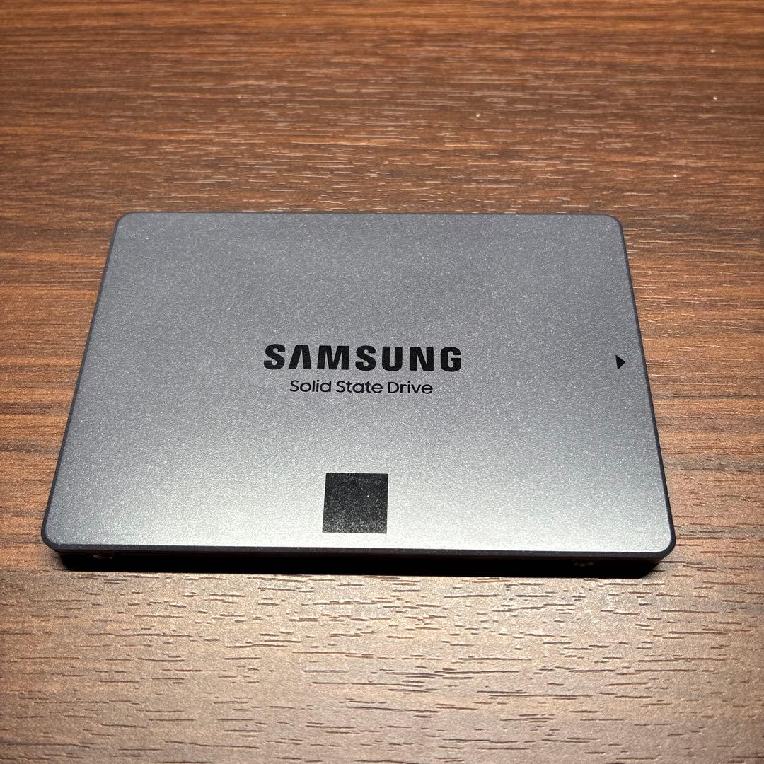 K*n様 Samsung 870 QVO 4TB SATA SSD 【MZ-77