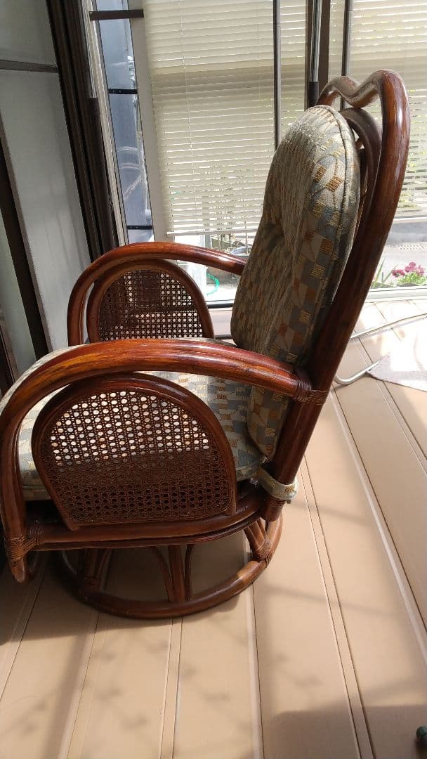 藤回転椅子 ２脚セット価格