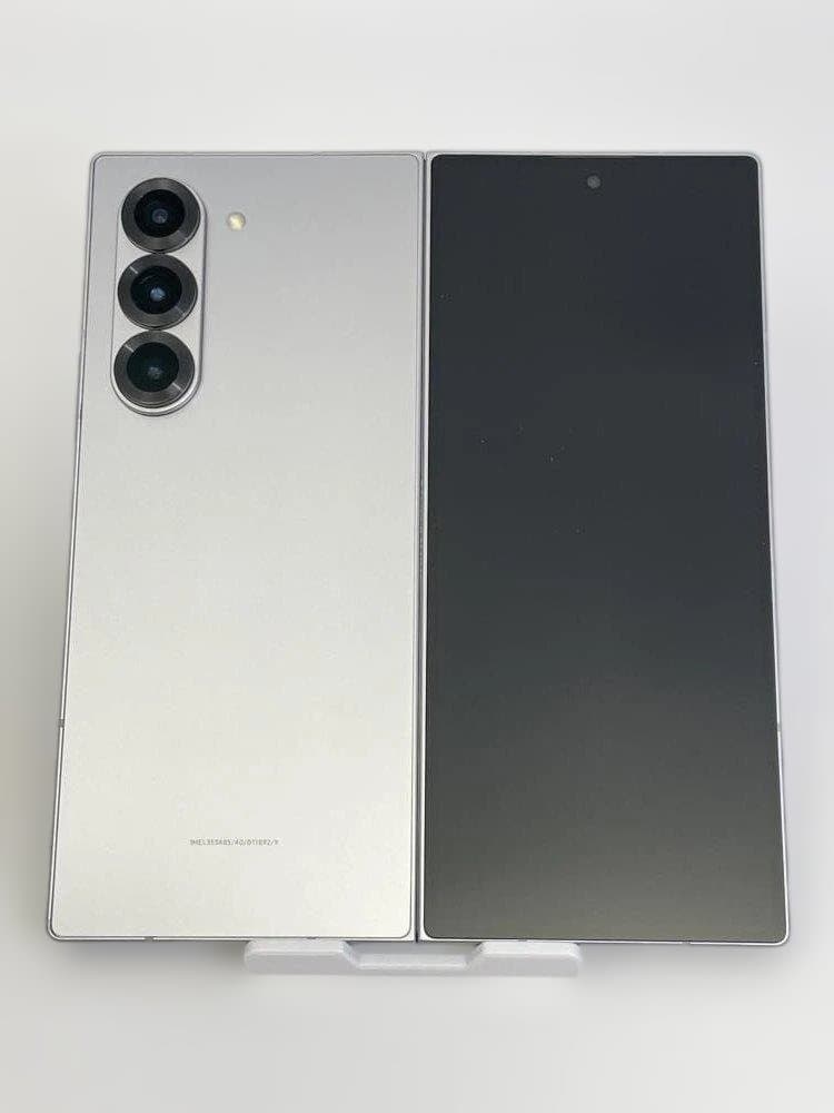 Samsung Galaxy Fold 6 付属品すべて付属