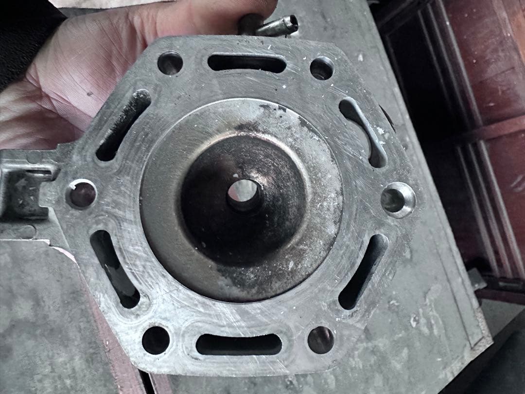 ヤサイアブラマシマシ 専用HONDA CRM250ARエンジン腰下ゴールド