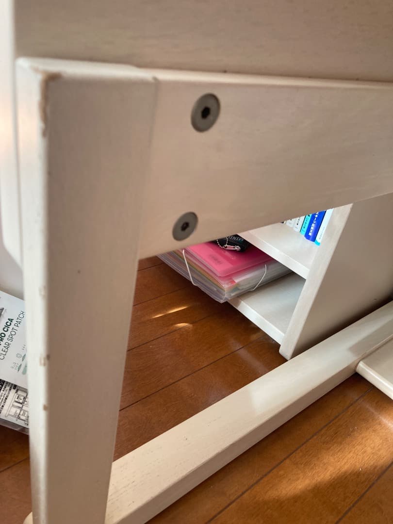 カリモク　ベネッセ　学びデスク