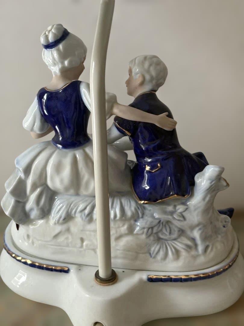 ドマン　電気スタンド　ランプ　陶器　貴婦人　レトロ