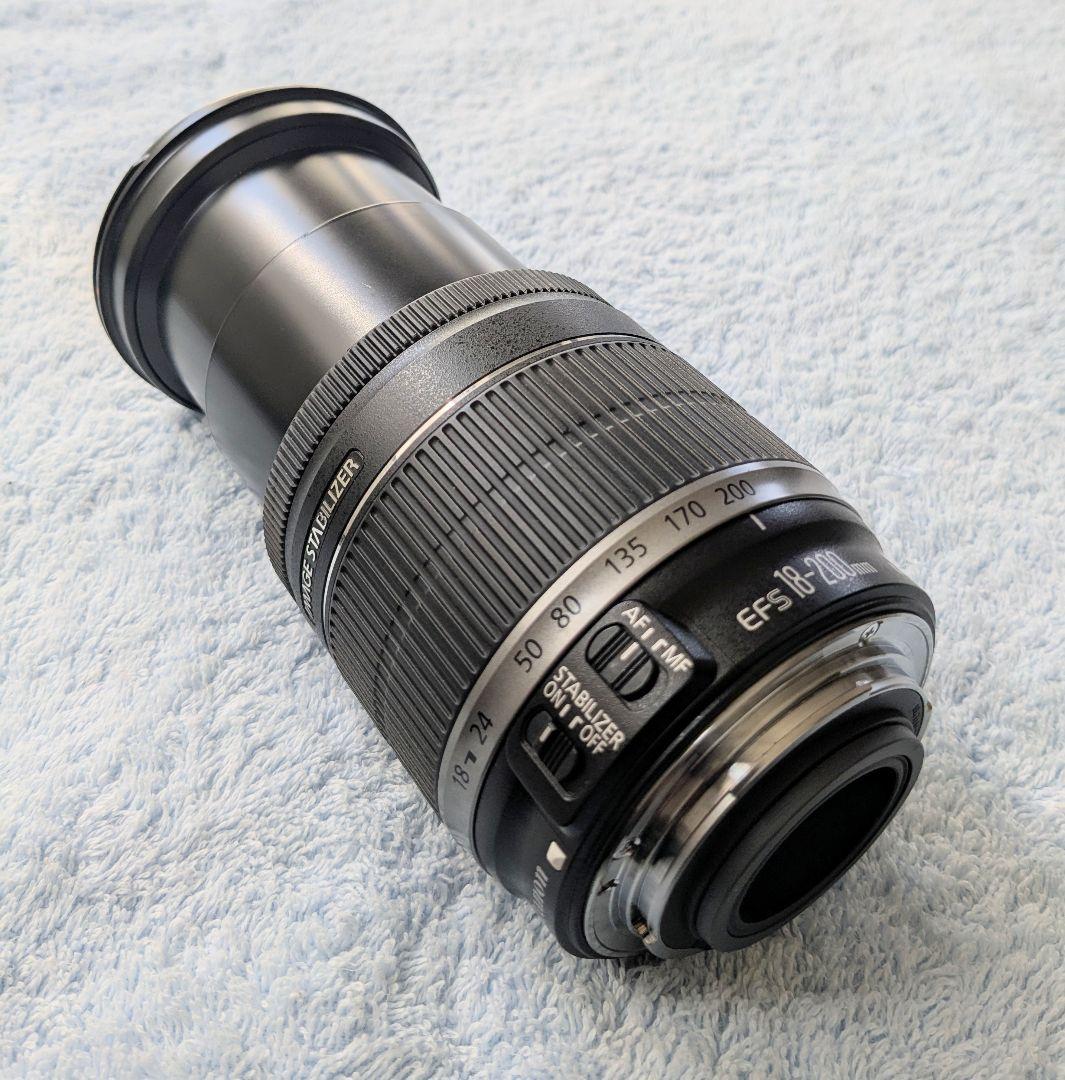 EF-S18-200F3.5-5.6IS 　Canon　APS-C用