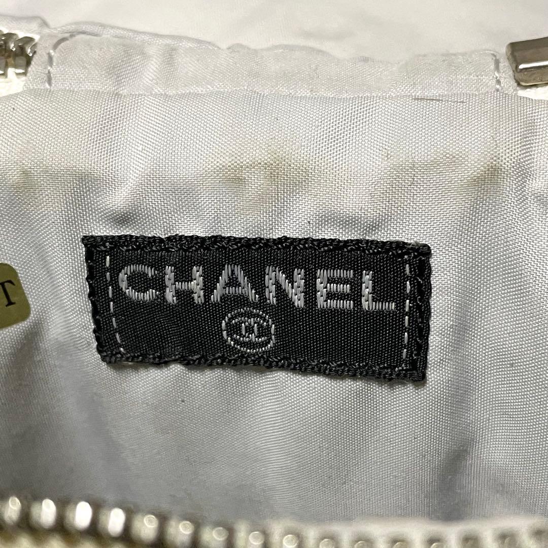 CHANEL ペットボトル入れ ボトルホルダー ココマーク CC アイボリー